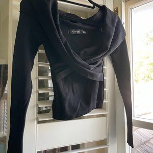 DO+BE Off-the-Shoulder Black Top